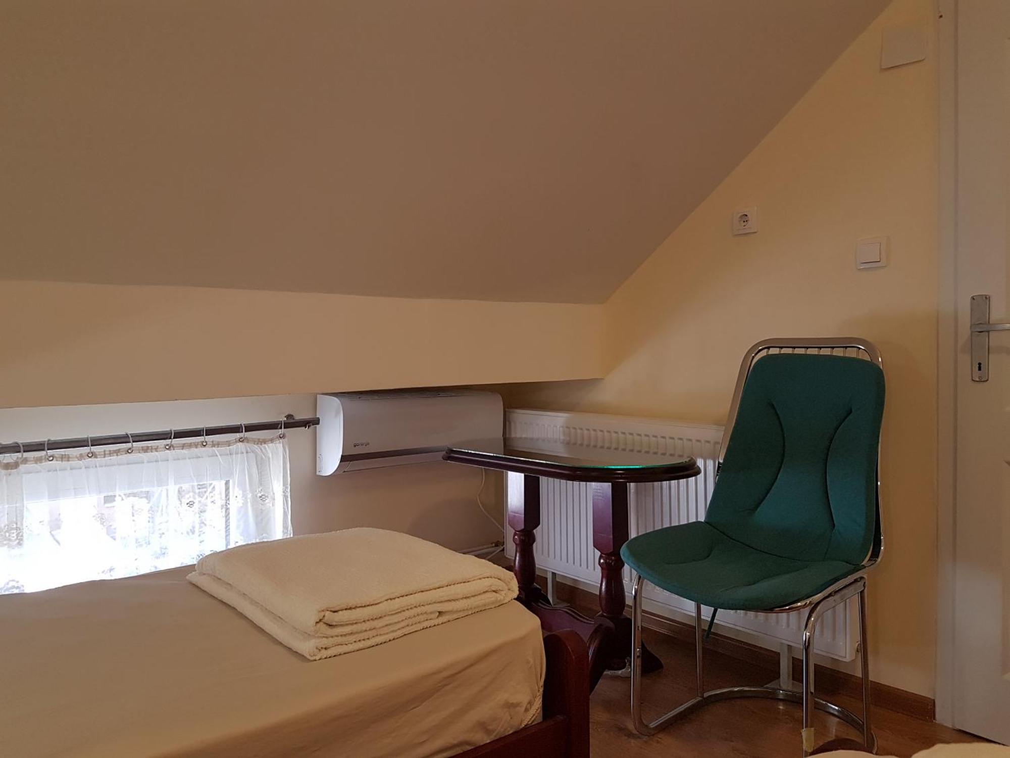 Hostel Beko Valjevo Zimmer foto