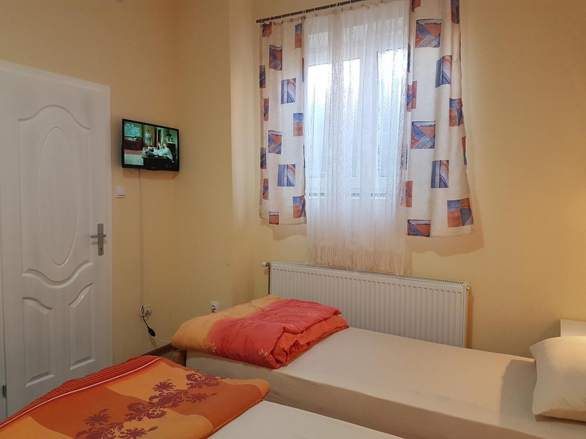 Hostel Beko Valjevo Zimmer foto