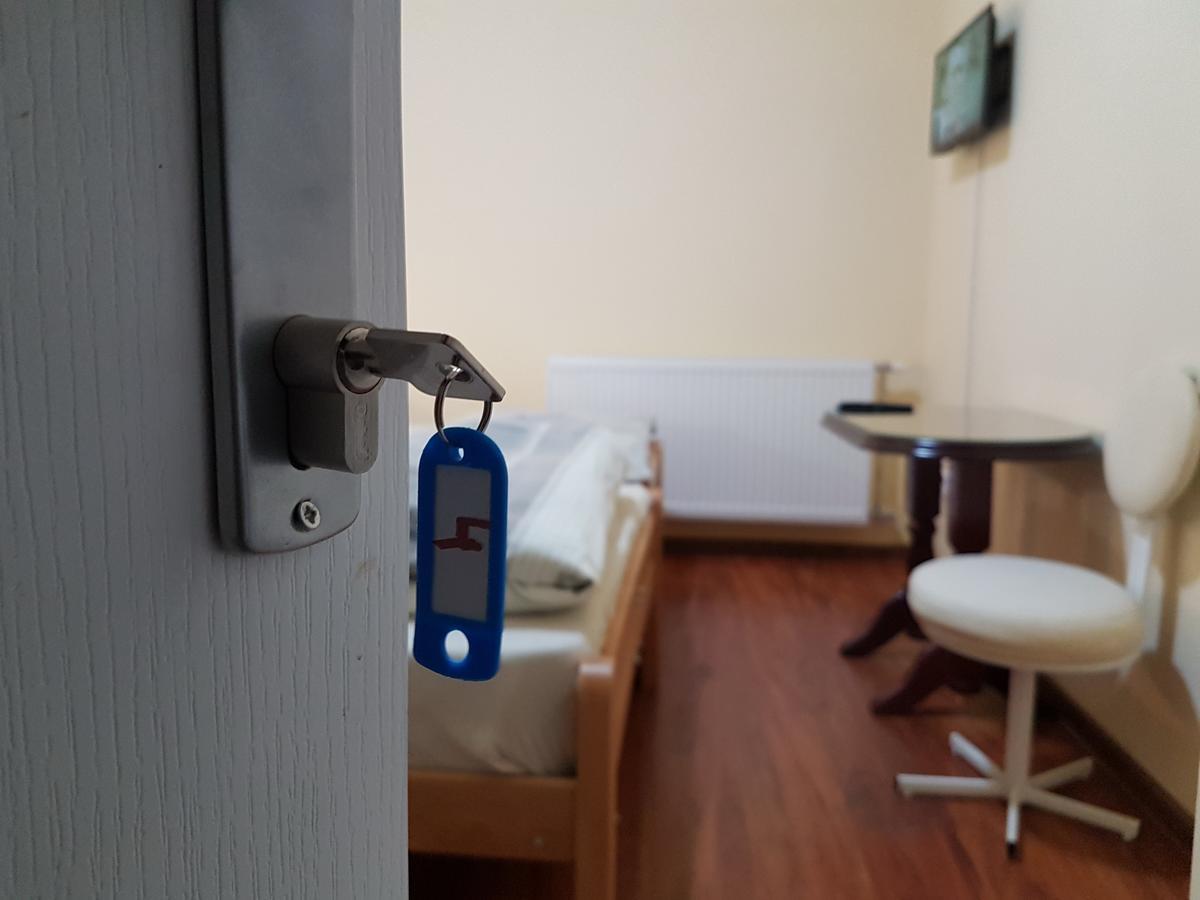 Hostel Beko Valjevo Zimmer foto