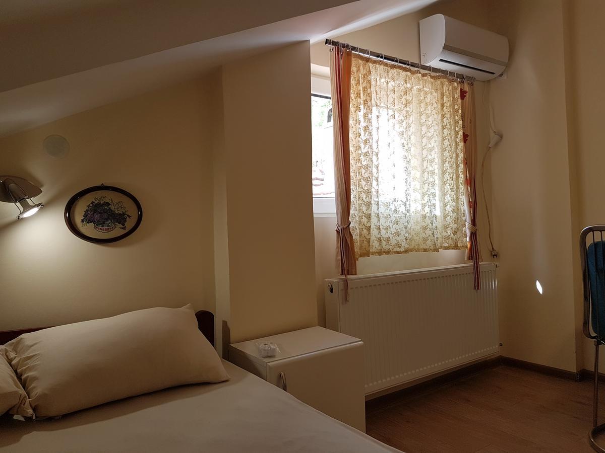 Hostel Beko Valjevo Zimmer foto